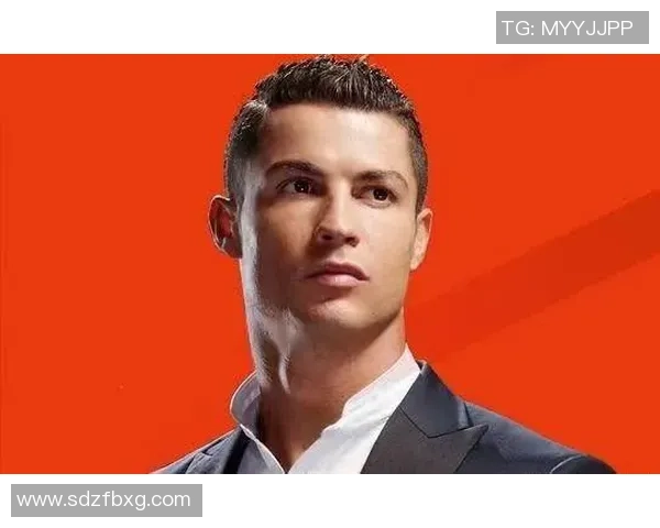 短发球星风采解析：现代足球场上简约与力量的完美结合